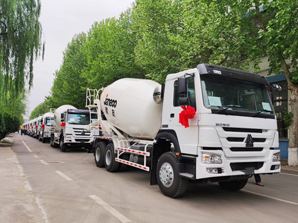 服務(wù)海外工程建設(shè)，勇做“一帶一路”建設(shè)“排頭兵”